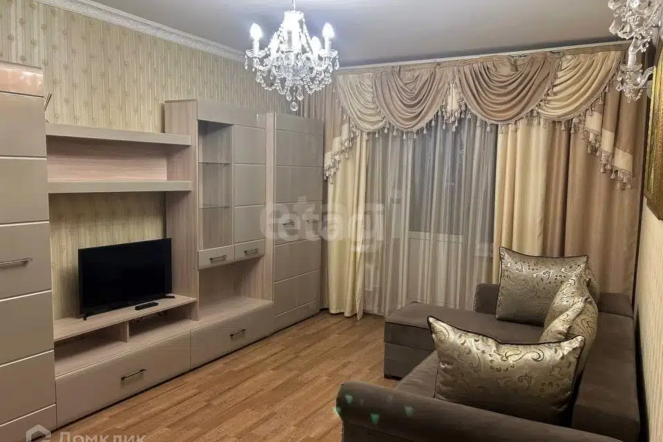 Продаётся 1-комнатная квартира, 41 м²