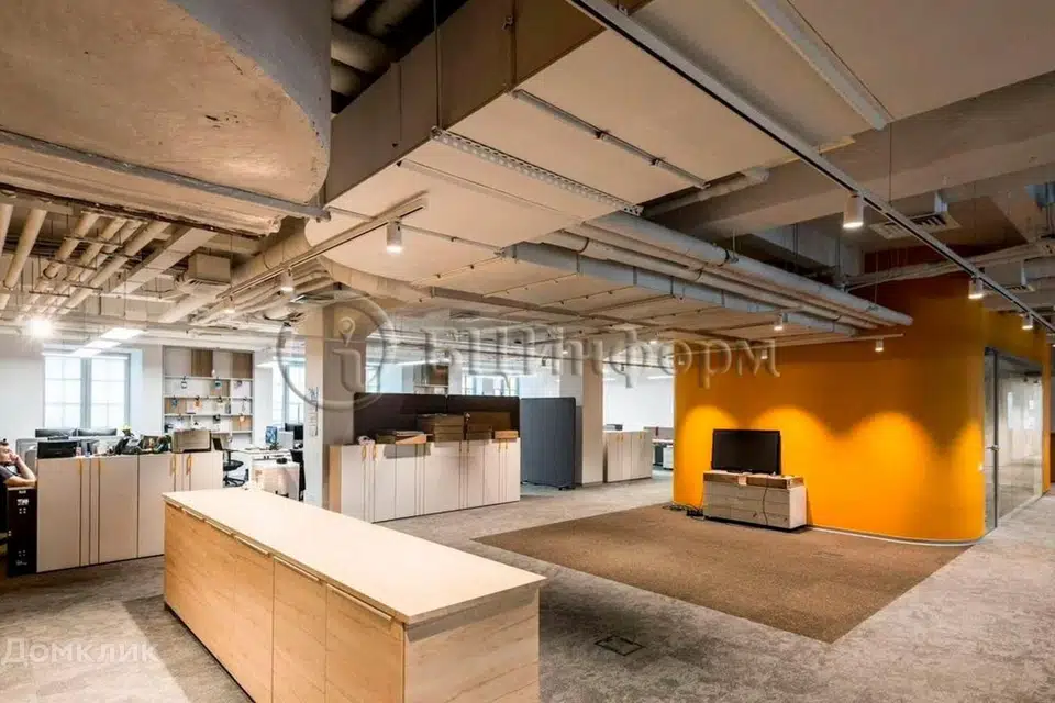 Сдаётся офис, 691.8 м²