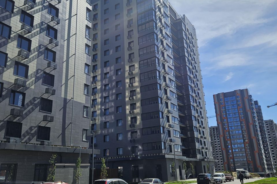 Продаётся 1-комнатная квартира, 42.5 м²
