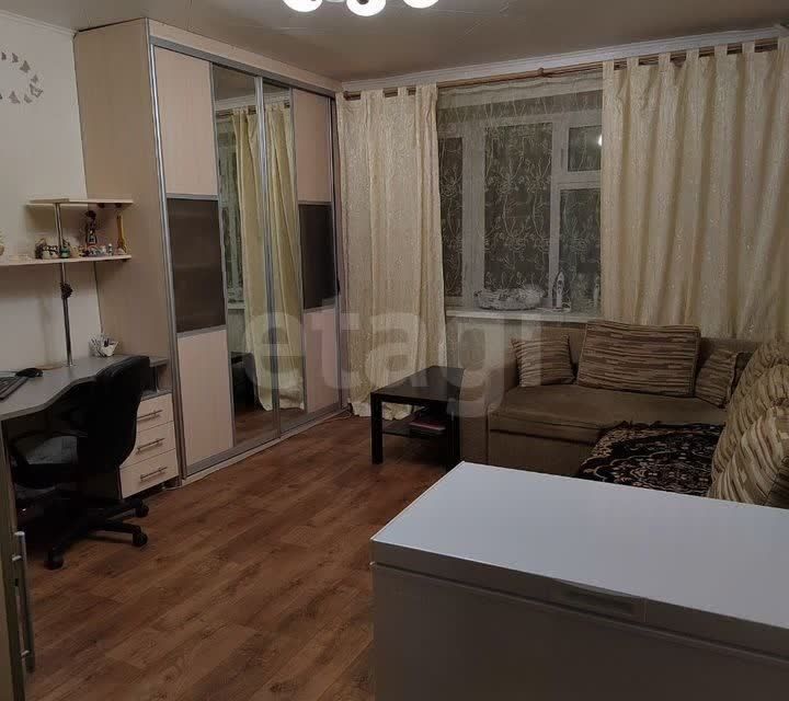 Продаётся 3-комнатная квартира, 58.4 м²