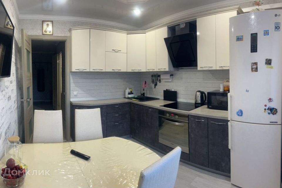 Продаётся 3-комнатная квартира, 74 м²