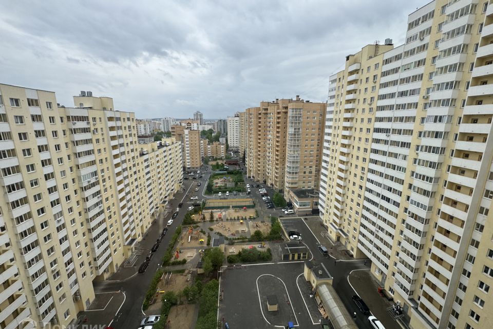 Продаётся 2-комнатная квартира, 63 м²