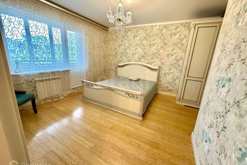 Продаётся 2-комнатная квартира, 102 м²