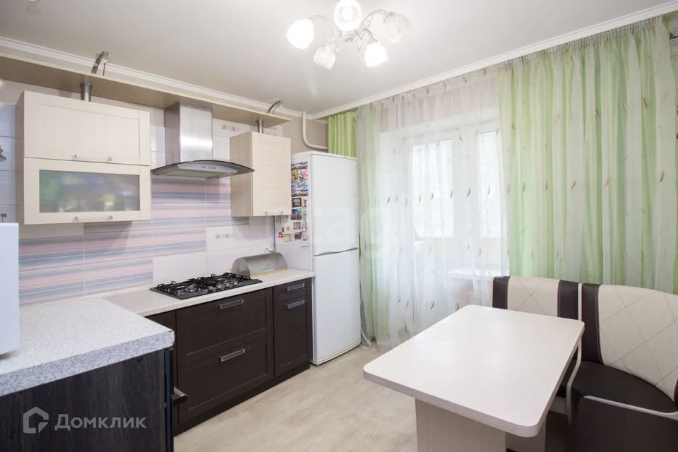 Продаётся 3-комнатная квартира, 96 м²