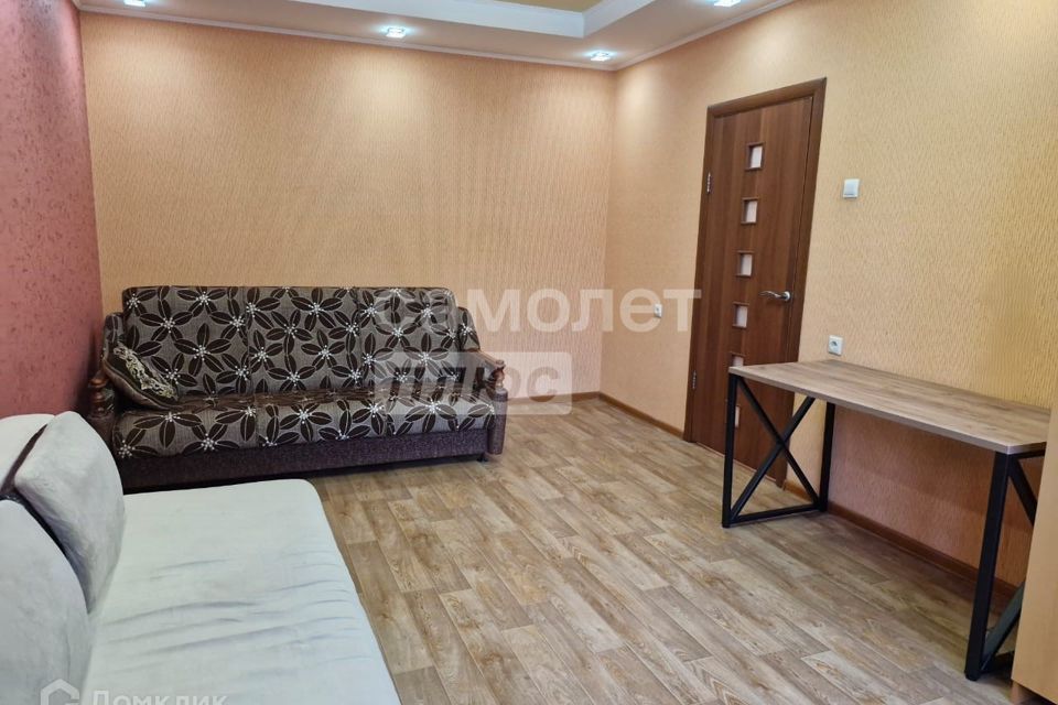 Сдаётся 1-комнатная квартира, 38 м²