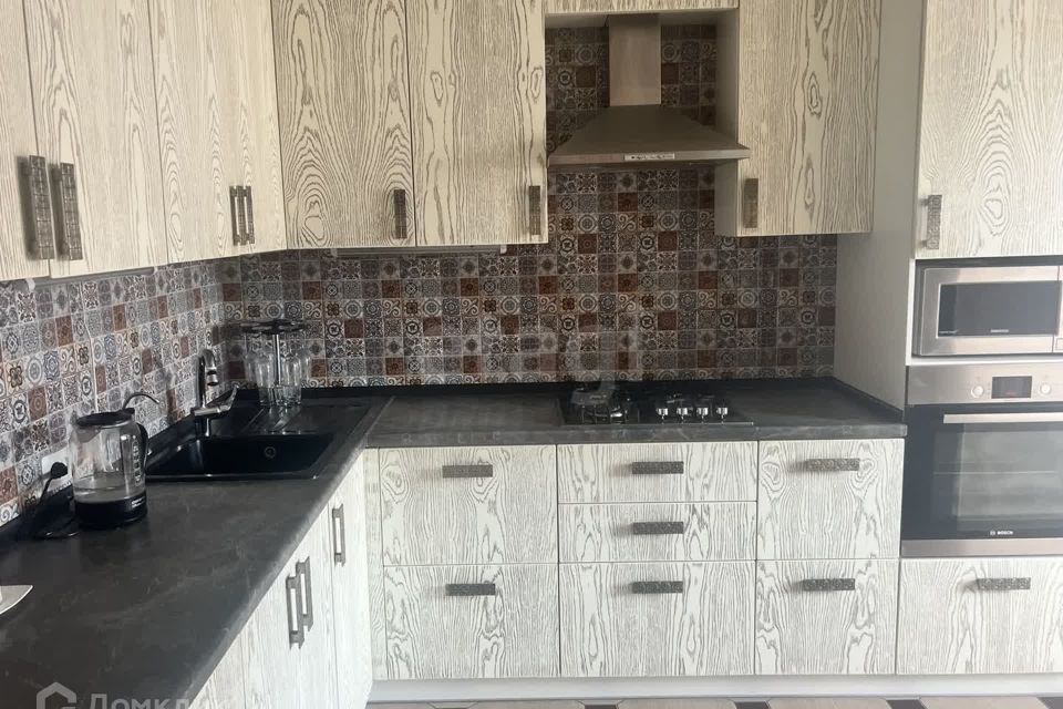 Продаётся 2-комнатная квартира, 78 м²