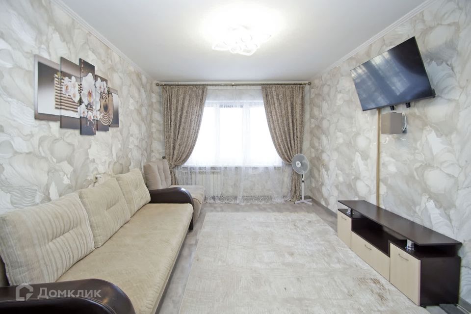 Продаётся 3-комнатная квартира, 63 м²