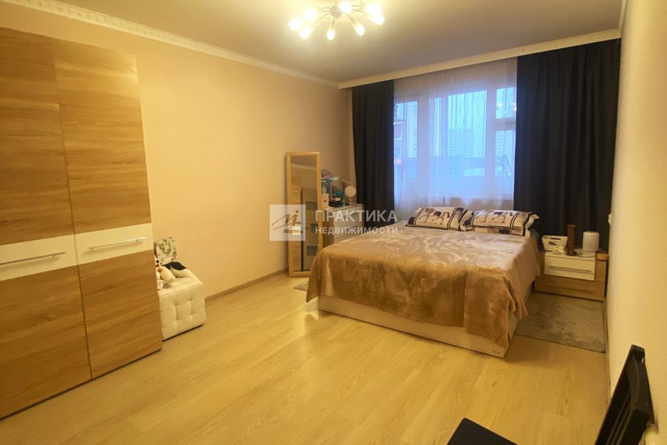 Продаётся 3-комнатная квартира, 76.2 м²