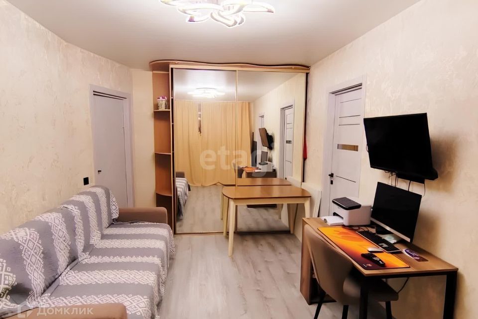 Продаётся 3-комнатная квартира, 46.2 м²
