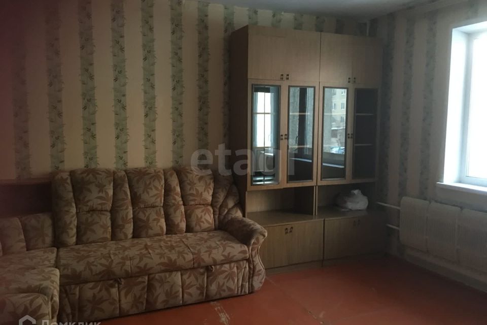 Продаётся 1-комнатная квартира, 35.2 м²