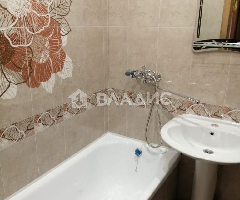 Сдаётся 3-комнатная квартира, 56 м²