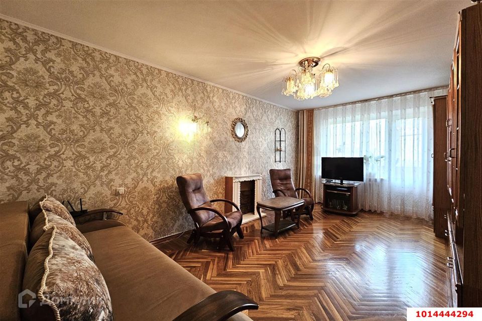 Продаётся 3-комнатная квартира, 72 м²