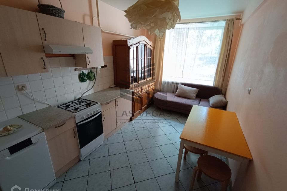 Сдаётся 4-комнатная квартира, 85 м²