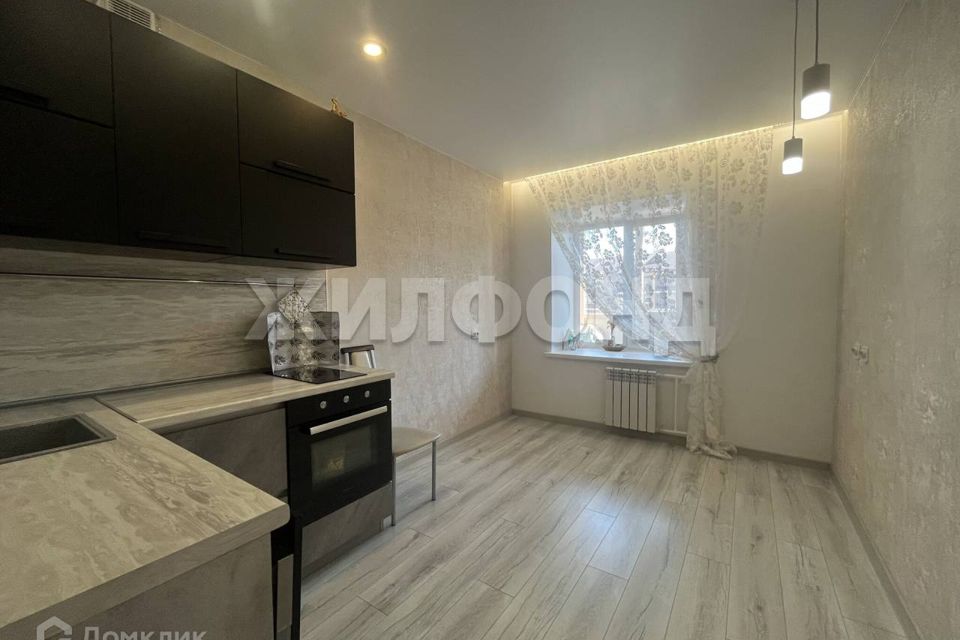 Продаётся 1-комнатная квартира, 41.4 м²