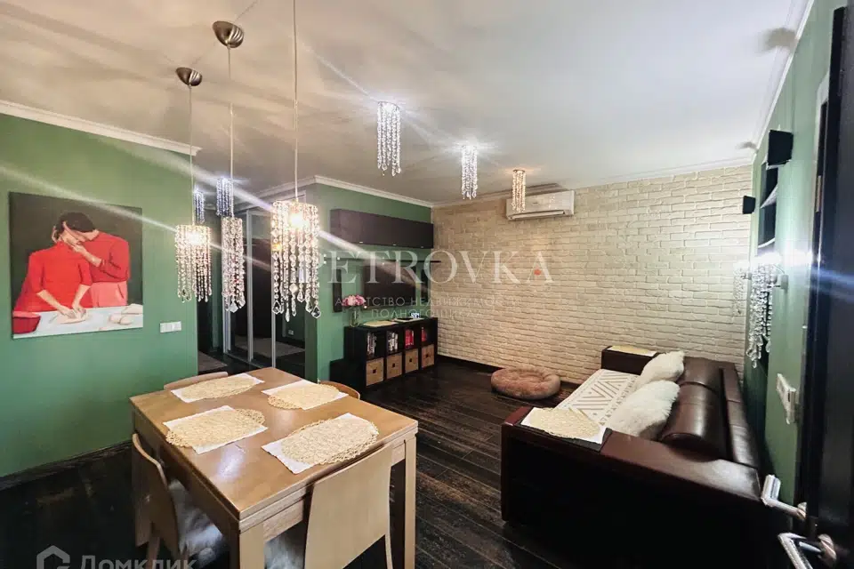 Продаётся 1-комнатная квартира, 38.8 м²