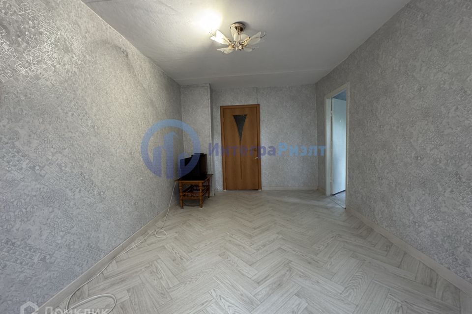 Продаётся 2-комнатная квартира, 40.5 м²