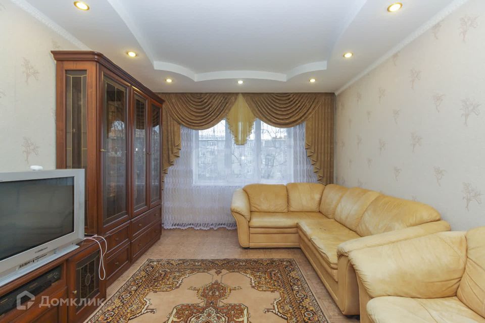 Продаётся 3-комнатная квартира, 63.6 м²