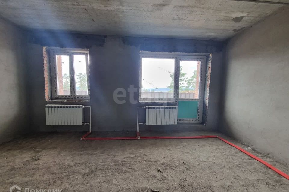 Продаётся 2-комнатная квартира, 66.8 м²