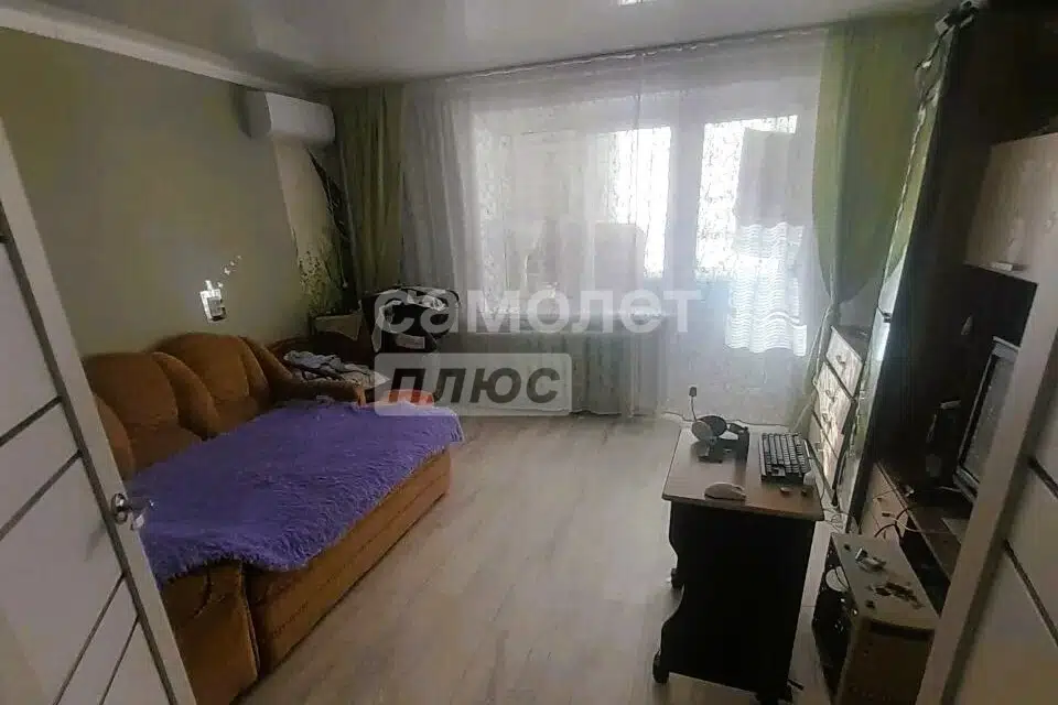 Продаётся 3-комнатная квартира, 61.6 м²