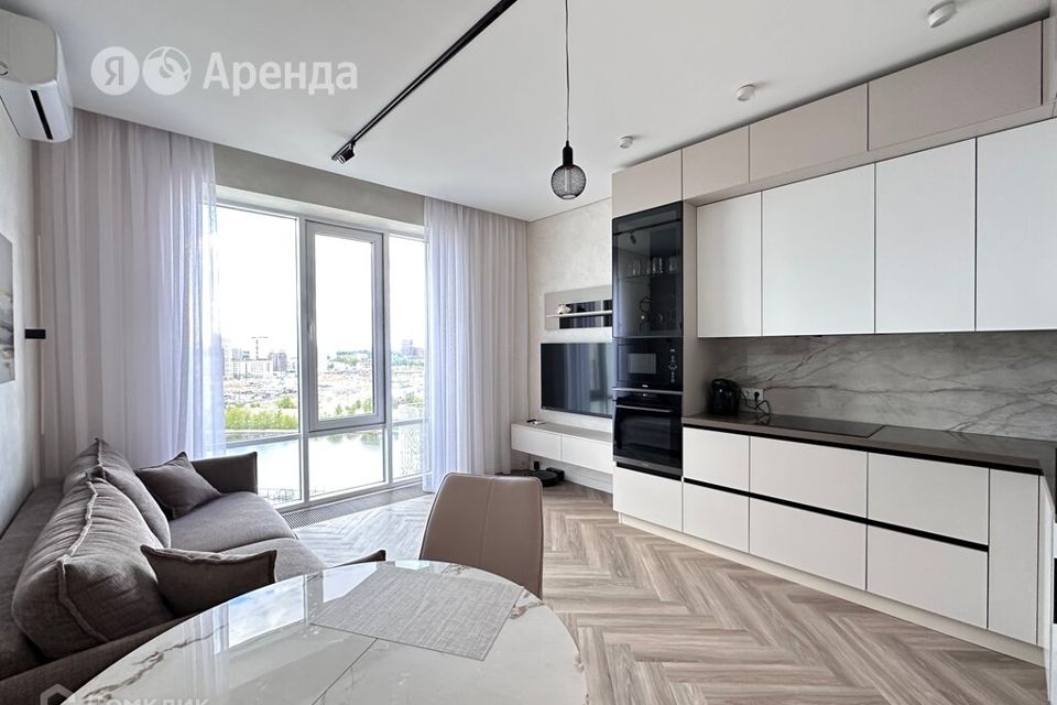 Сдаётся 1-комнатная квартира, 49 м²