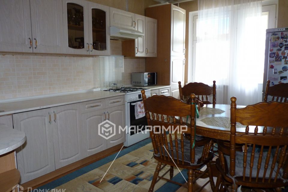 Продаётся 3-комнатная квартира, 71.1 м²
