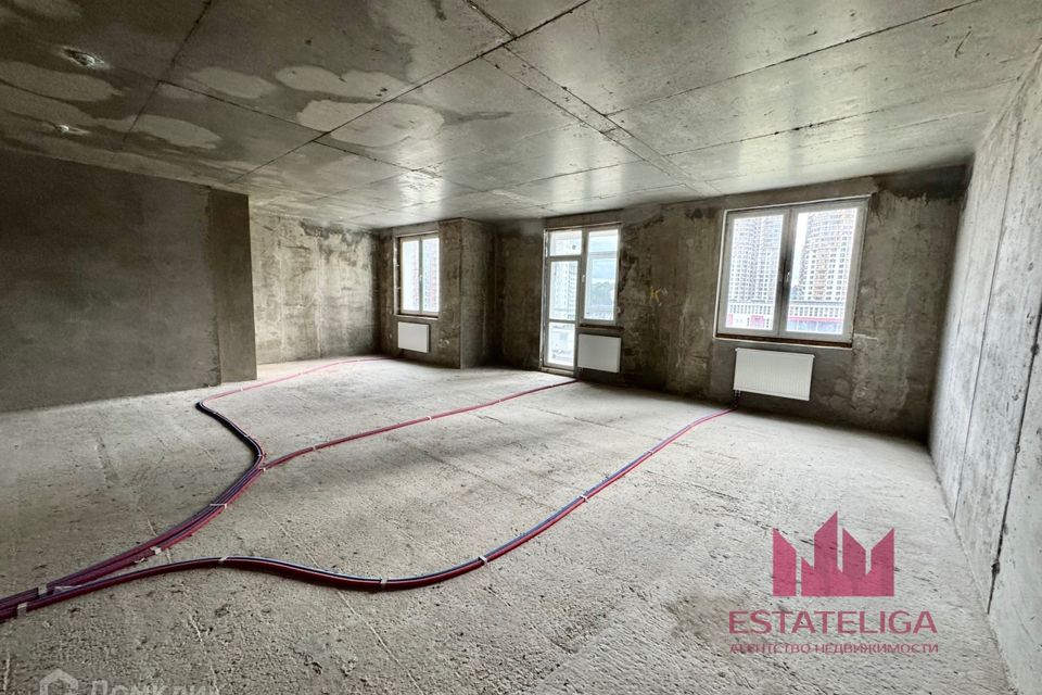 Продаётся 2-комнатная квартира, 72.5 м²