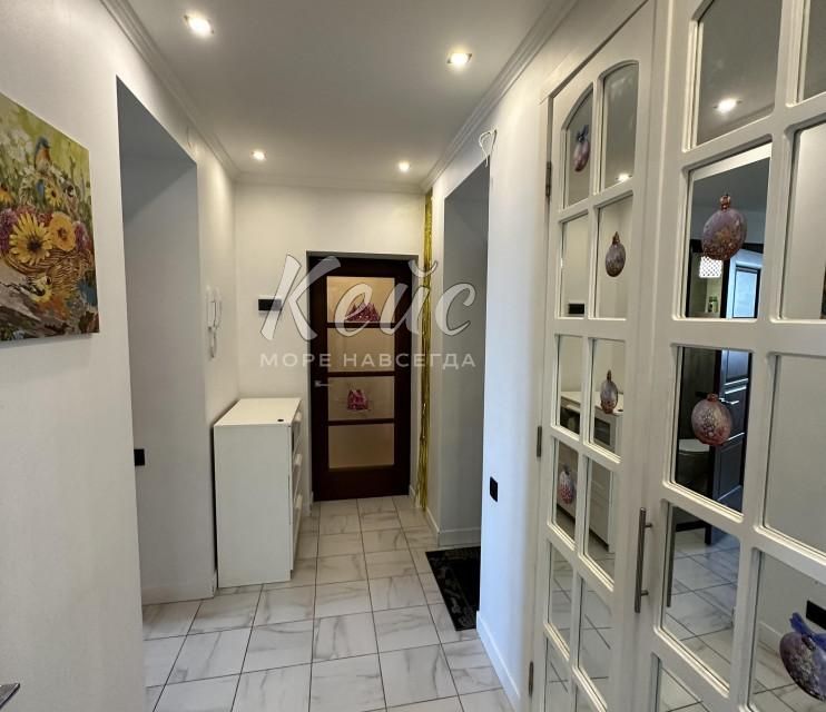 Продаётся 2-комнатная квартира, 60.4 м²