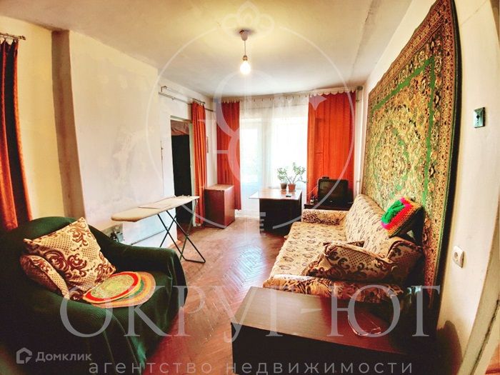 Продаётся 3-комнатная квартира, 42.1 м²