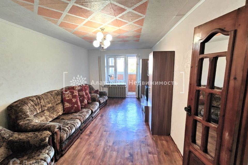 Сдаётся 2-комнатная квартира, 53.9 м²
