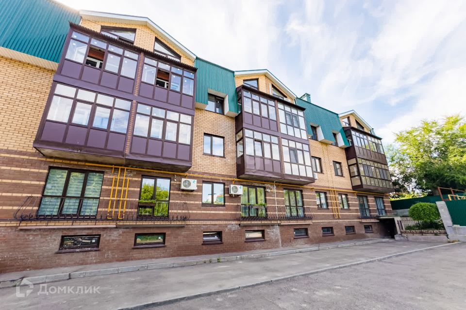Продаётся 5-комнатная квартира, 150 м²