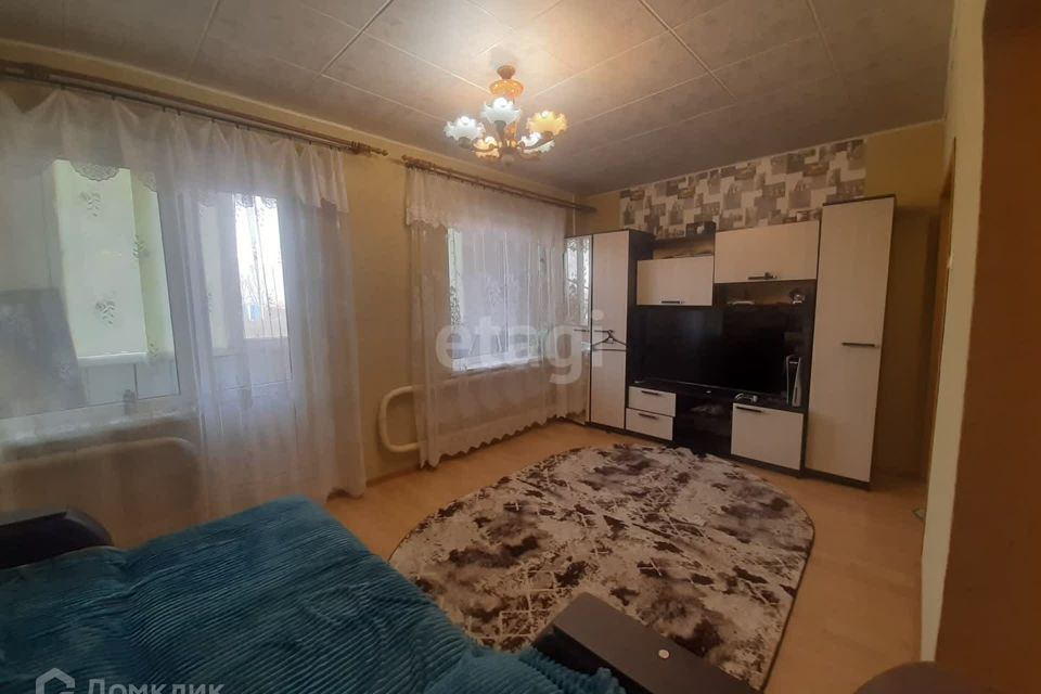 Продаётся 1-комнатная квартира, 39.3 м²