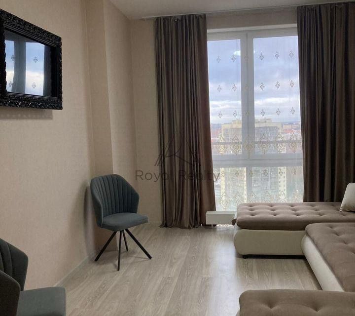 Сдаётся 2-комнатная квартира, 69.6 м²