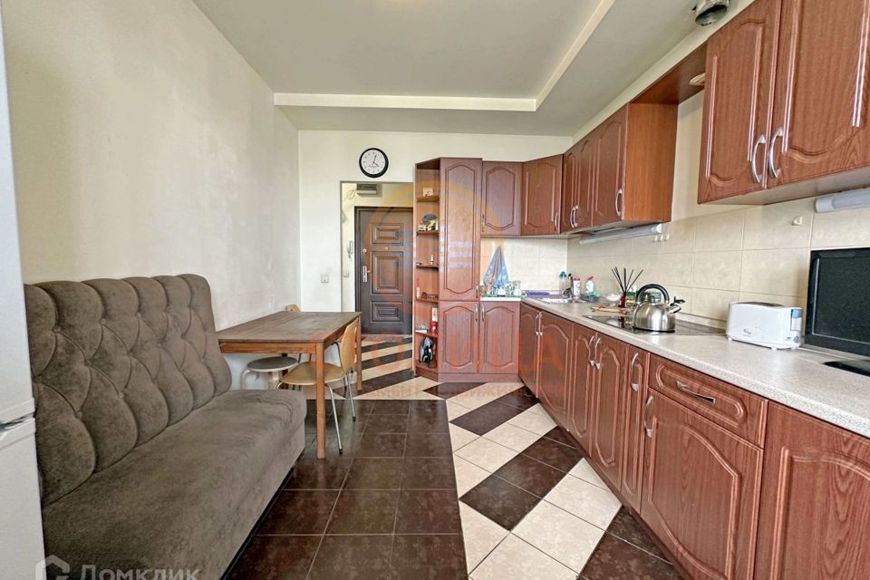 Сдаётся 1-комнатная квартира, 42 м²