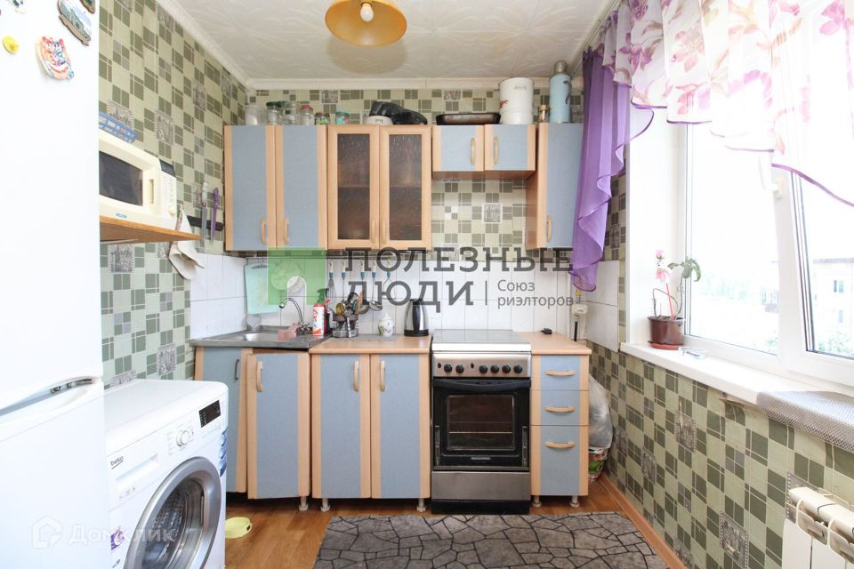 Продаётся 3-комнатная квартира, 57.4 м²