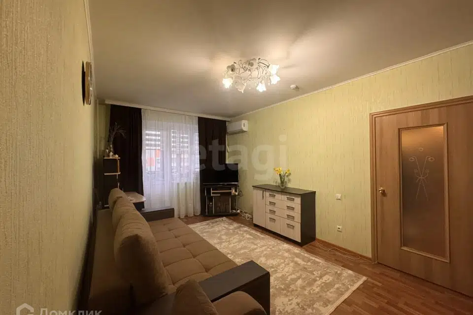 Продаётся 1-комнатная квартира, 37.5 м²