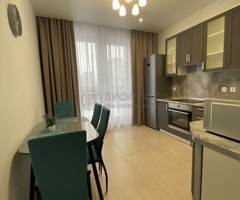 Сдаётся 1-комнатная квартира, 40 м²