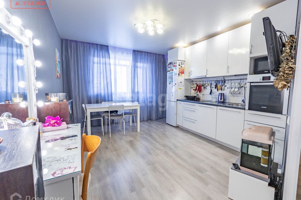 Продаётся 3-комнатная квартира, 64 м²