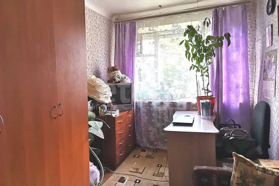 Продаётся комната в 6-комн. квартире, 9.5 м²