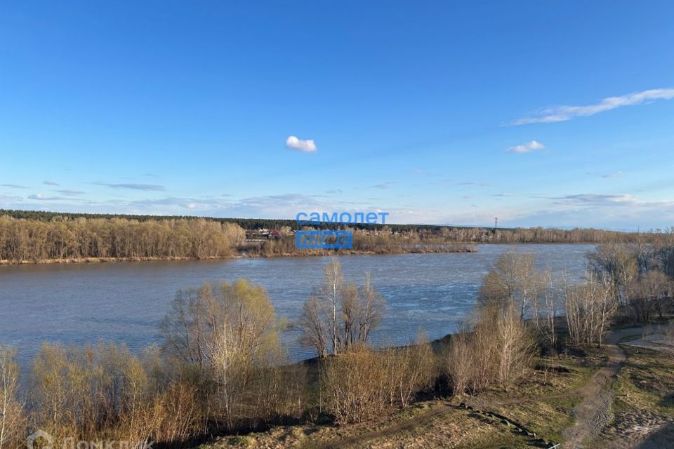 Продаётся 2-комнатная квартира, 64.4 м²