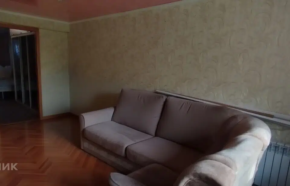 Продаётся 3-комнатная квартира, 55.1 м²