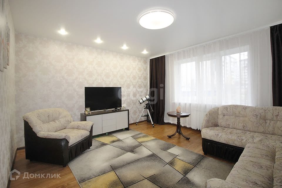 Продаётся 3-комнатная квартира, 60.4 м²