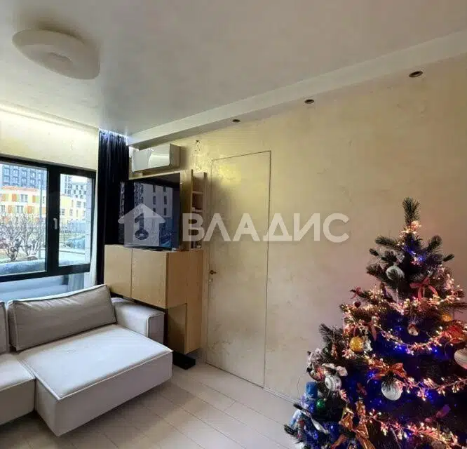 Продаётся 1-комнатная квартира, 68 м²