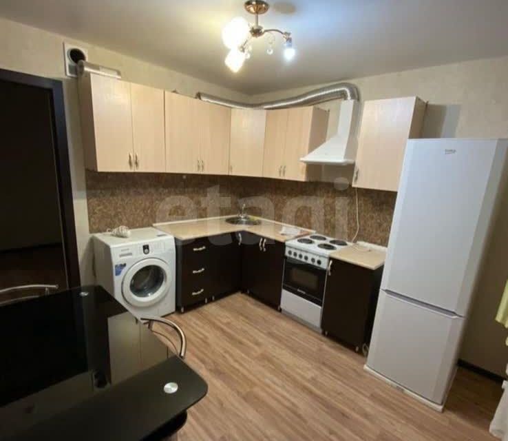 Продаётся 2-комнатная квартира, 60 м²