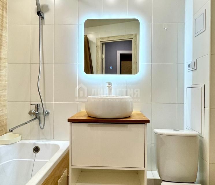 Продаётся 2-комнатная квартира, 43.8 м²