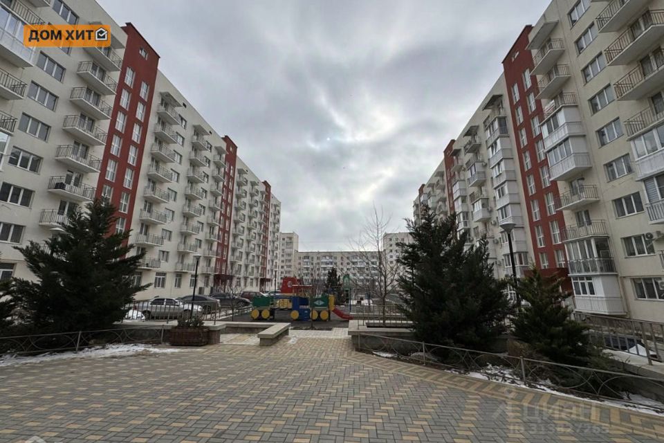 Продаётся 1-комнатная квартира, 38.2 м²