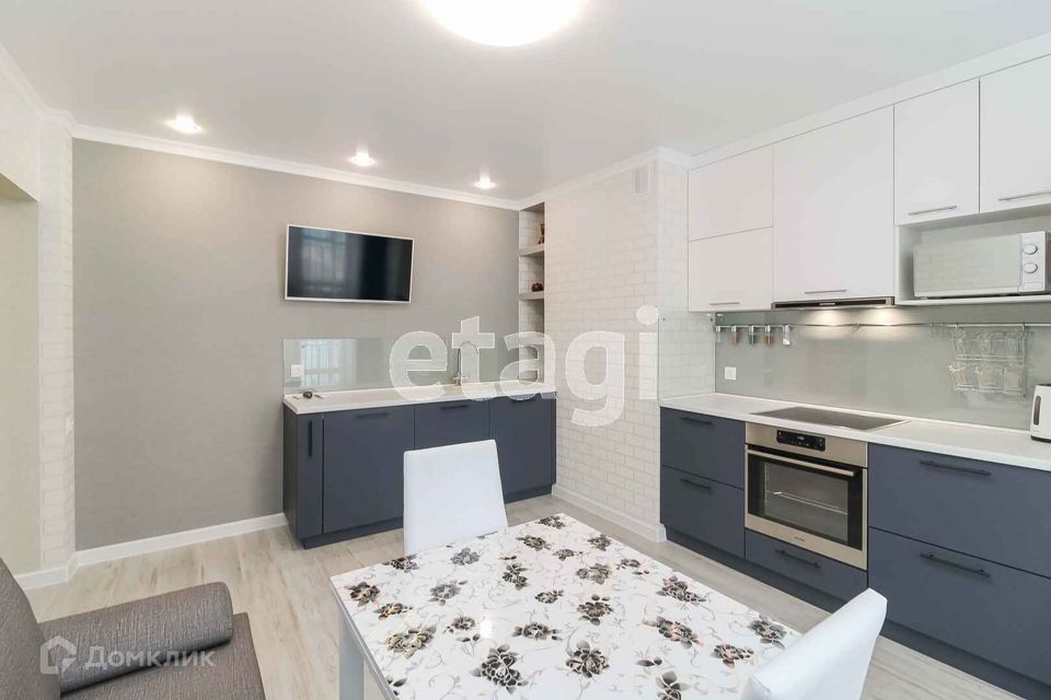 Продаётся 3-комнатная квартира, 69.3 м²
