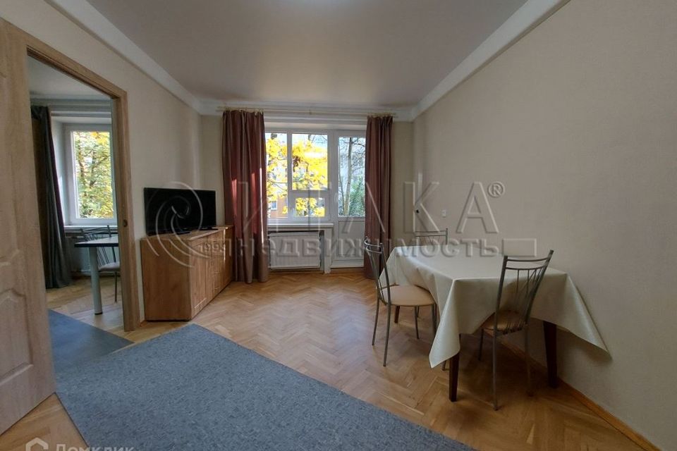 Сдаётся 2-комнатная квартира, 45.6 м²
