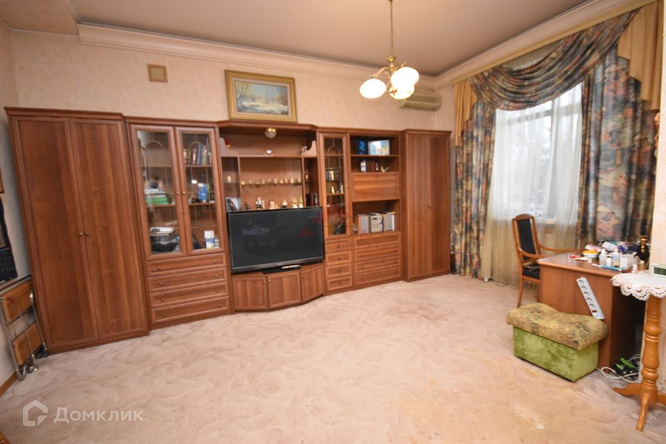 Продаётся 2-комнатная квартира, 94.6 м²