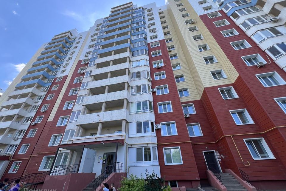 Продаётся 2-комнатная квартира, 55.5 м²