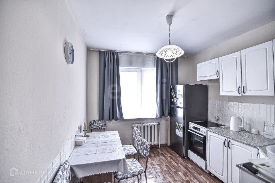 Продаётся 2-комнатная квартира, 53.6 м²